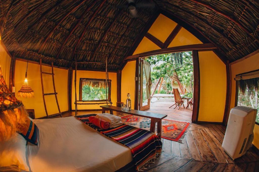 Ikal Tulum Hotel ภายนอก รูปภาพ Interior of a bungalow at Xel-Ha
